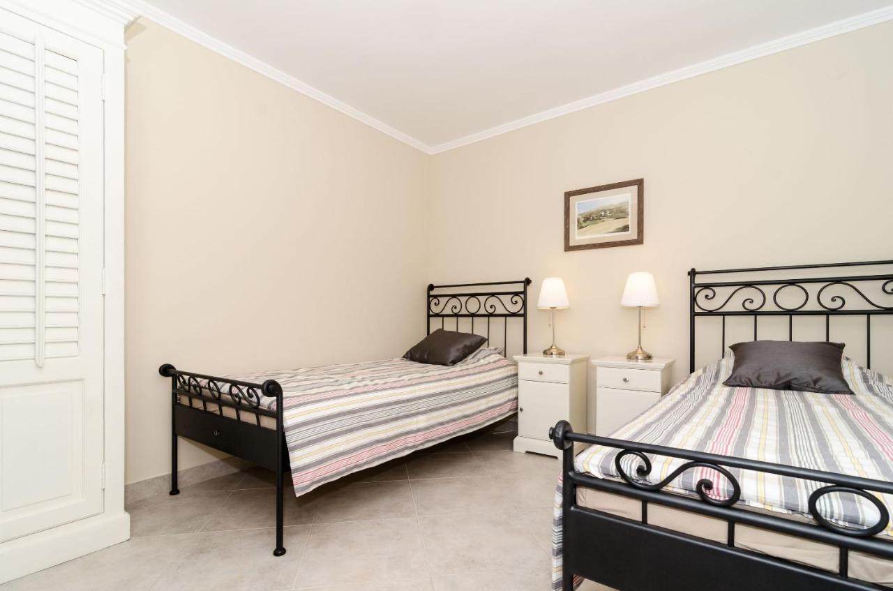 Apartments Gaura Dubrovnik Bagian luar foto