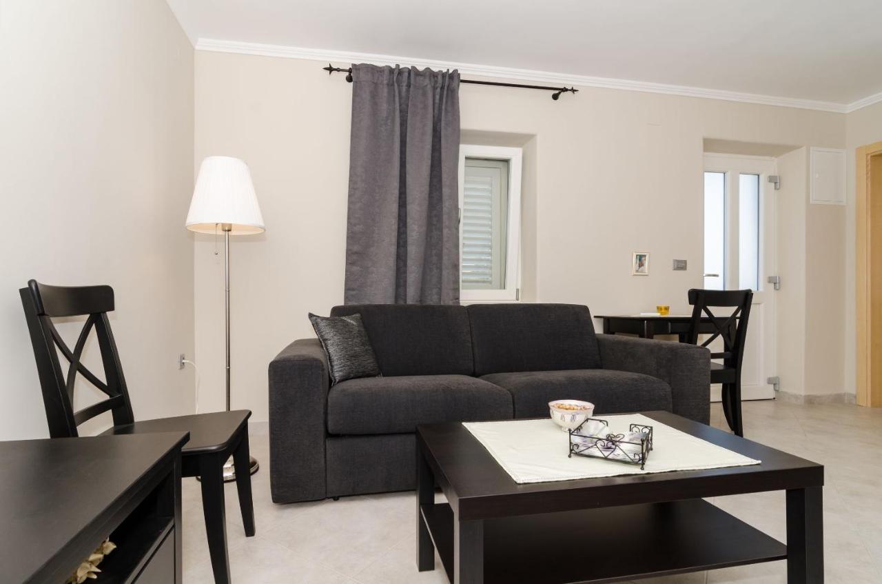 Apartments Gaura Dubrovnik Bagian luar foto